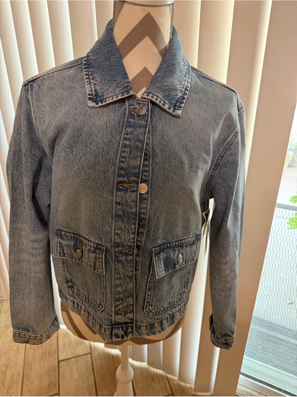 Ladies Classic Light Blue Denim Jacket Michael Kors Large NWT